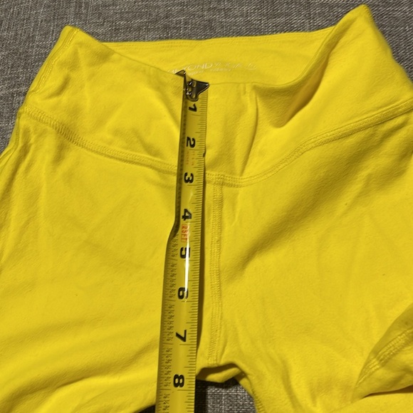 Beyond yoga yellow legging - Picture 6 of 9